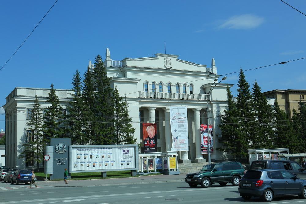 Фото Ленин умер 101 год назад 21 января. В Новосибирске опубликованы кадры памятников вождю пролетариата 2